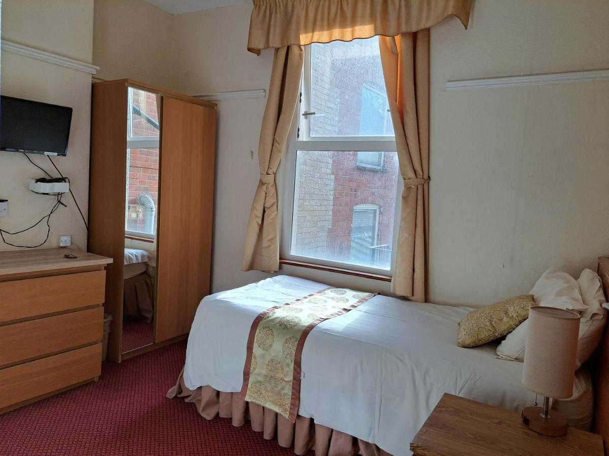 Diamond House Hotel Rugby Buitenkant foto