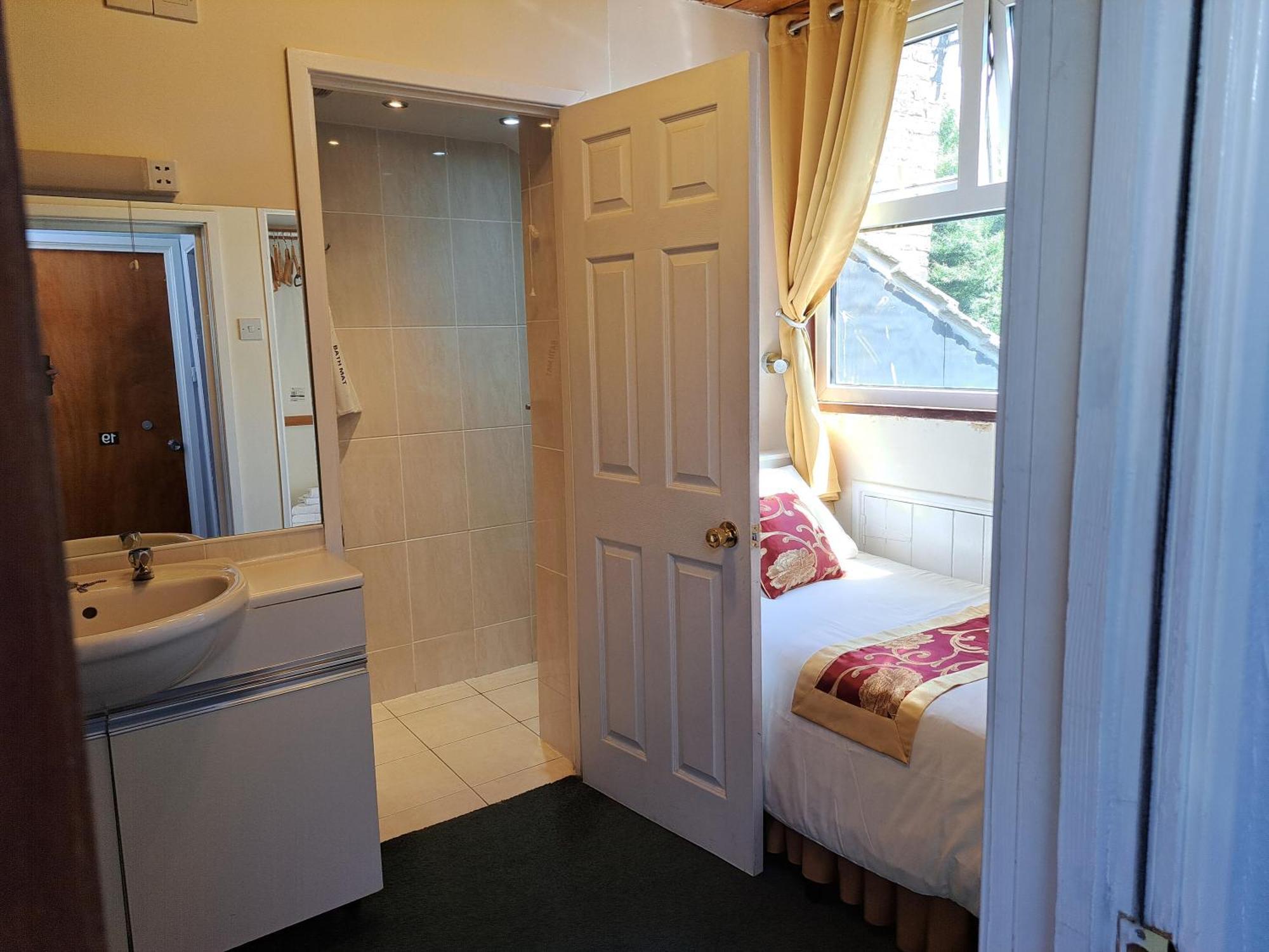 Diamond House Hotel Rugby Buitenkant foto